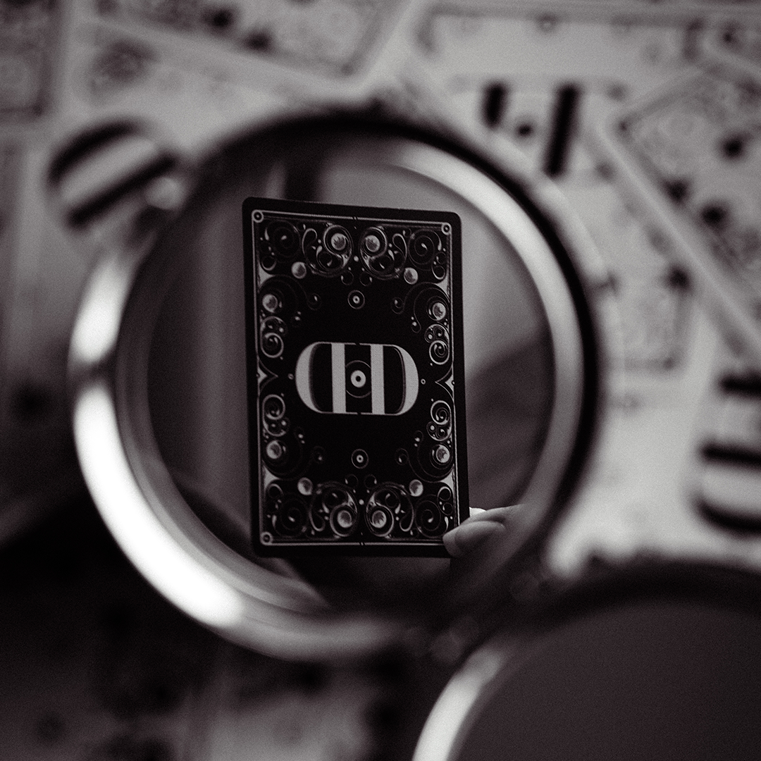 Smoke & Mirrors, v8 Playing Cards DAN & DAVE