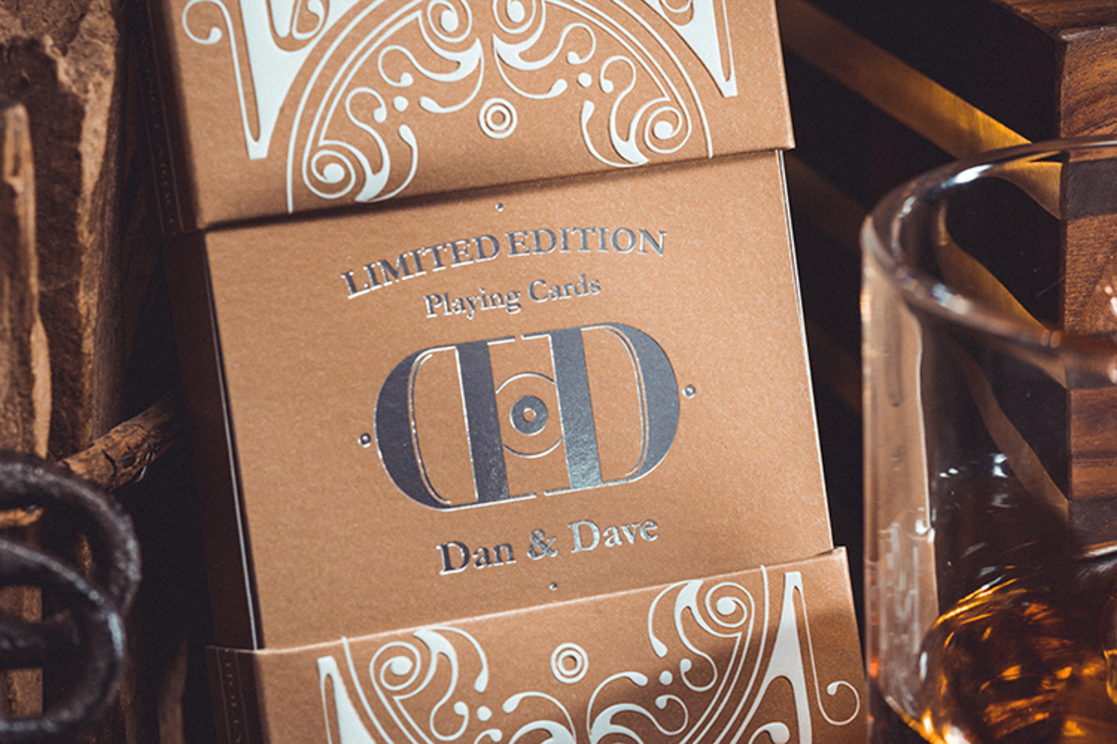 Smoke & Mirrors v8, Gold Edition Playing Cards DAN & DAVE