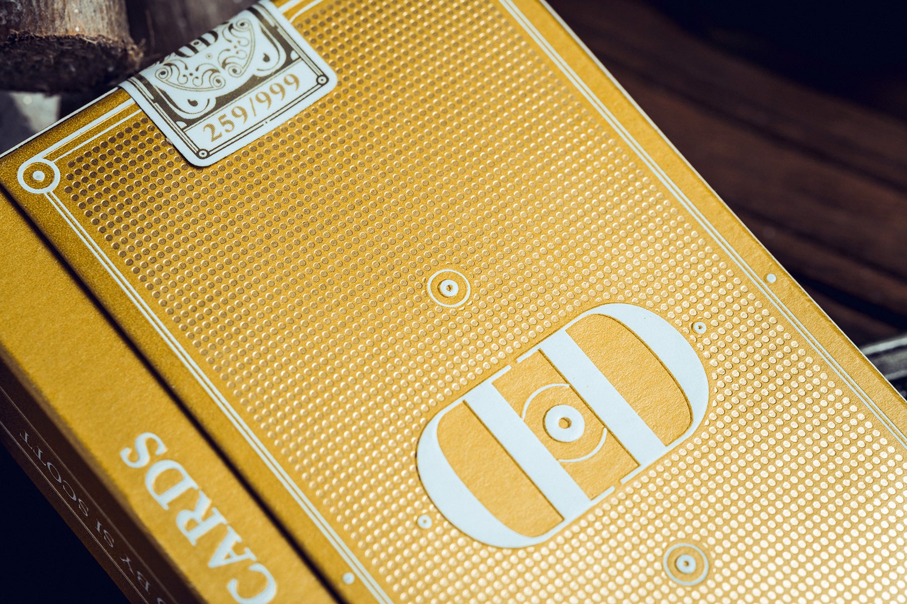 Smoke & Mirrors v9, Gold Edition Playing Cards DAN & DAVE