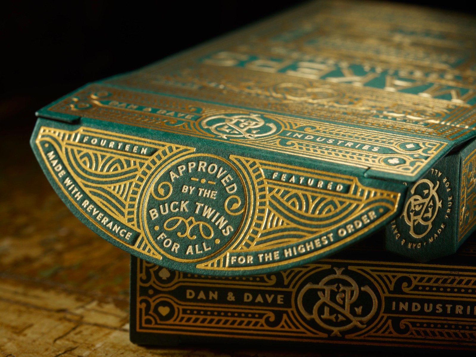 MAKERS Collectors Box – DAN & DAVE