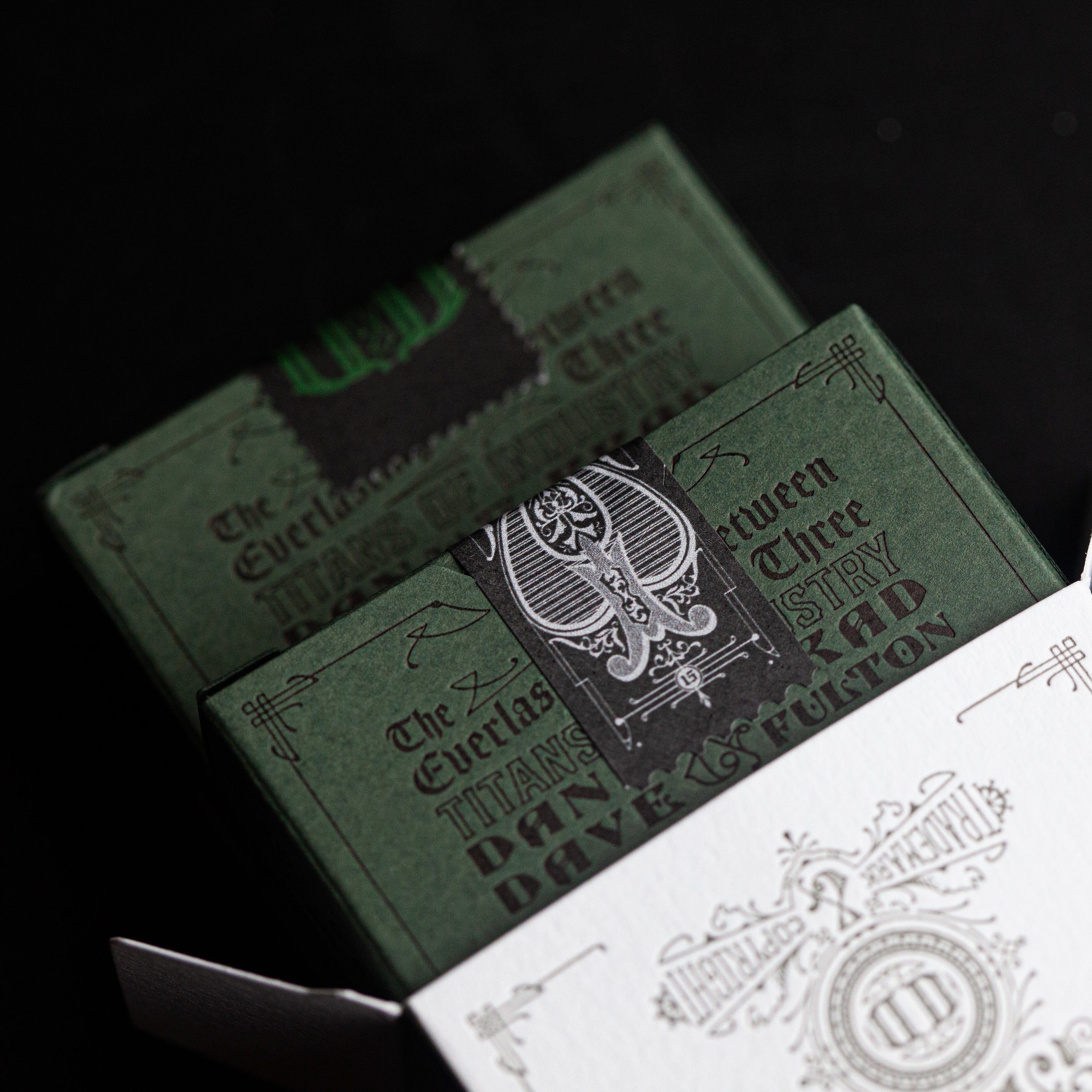 Smoke & Mirrors Anniversary Edition: Eco Playing Cards DAN & DAVE