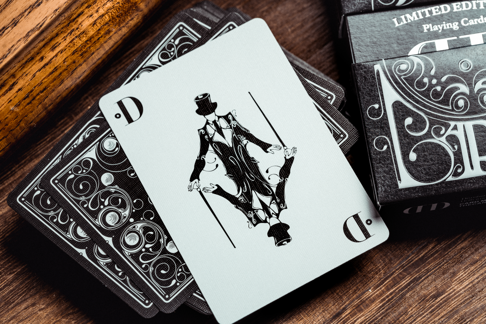 Smoke & Mirrors Playing Cards DAN & DAVE